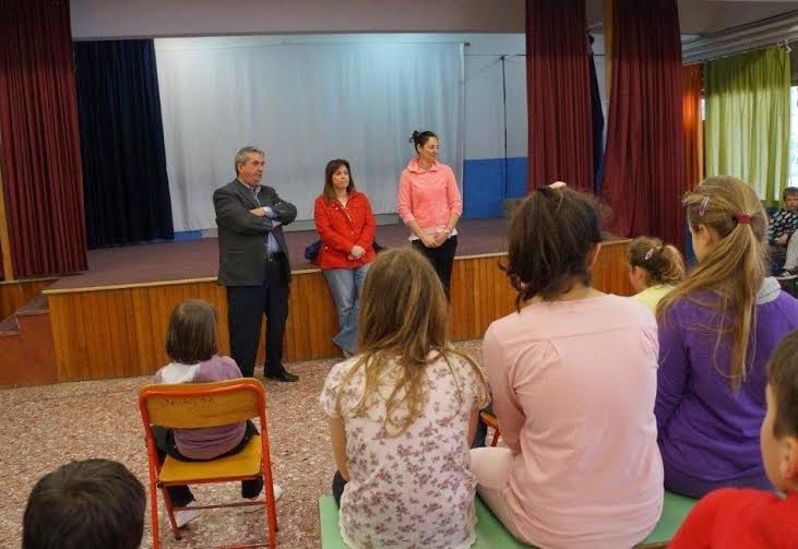 Η σχολική κοινότητα με την υποστήριξη του Δήμου Αμαρουσίου συμμετείχε με σημαντικές δράσεις στην εβδομάδα εθελοντισμού - Φωτογραφία 2