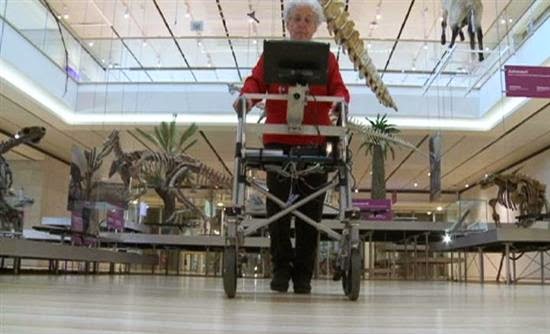 «Έξυπνη» συσκευή διευκολύνει τους ηλικιωμένους να περπατούν - Φωτογραφία 1