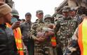 “Θαύμα” στα ερείπια του Κατμαντού – Βρέθηκε ζωντανό μωρό 4 μηνών [photos] - Φωτογραφία 6