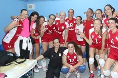 ΤΑ ΠΑΝΗΓΥΡΙΑ ΤΩΝ ΝΤΑΜΠΛΟΥΧΩΝ ΣΤ' ΑΠΟΔΥΤΗΡΙΑ! (PHOTOS)