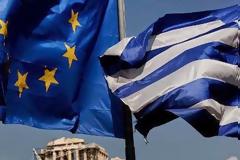 Telegraph: Γιατί θα αναγκαστεί να συνθηκολογήσει η Ελλάδα
