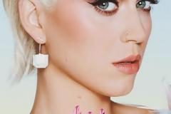 Πλατινέ ξανθιά έγινε η Katy Perry!