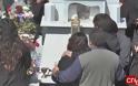Οδύνη στο μνημόσυνο για τον Βαγγέλη Γιακουμάκη – «Πλέον ανοίγουν στόματα» λέει ο Γ. Τσούκαλης [video + photos] - Φωτογραφία 5