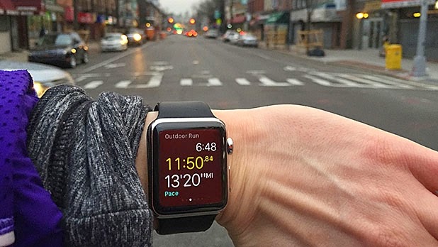 Η Apple θα εργαστεί σκληρά να παραδώσει τα Apple Watch στους πελάτες της - Φωτογραφία 1