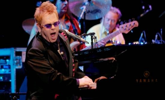Elton John: Εγκαταλείπει την καριέρα του - Φωτογραφία 1