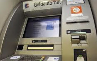 Άδειασαν από ρευστό τα ATM της Γερμανίας το Σαββατοκύριακο- Τι συνέβη; - Φωτογραφία 1