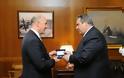 Συνάντηση ΥΕΘΑ Πάνου Καμμένου με τον Πρέσβη της Τουρκίας στη Ελλάδα - Φωτογραφία 2