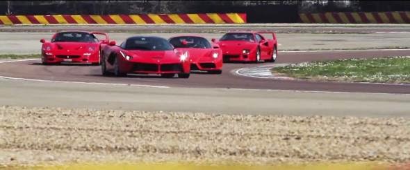 Τέσσερις Ferrari ορόσημο, ένας οδηγός – ΒΙΝΤΕΟ - Φωτογραφία 1