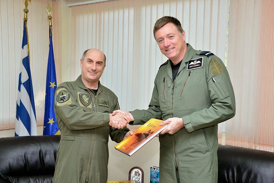 Επίσκεψη Deputy Commander of Operations, RAF στην 114ΠΜ - Φωτογραφία 2