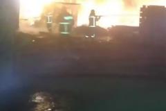 Πυρκαγιά σε εξωτερικό χώρο εργοστασίου στο Μενίδι... [photos]
