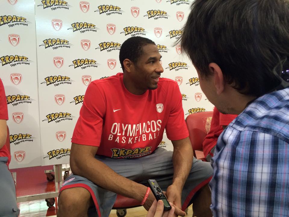 ΜΕ... ΕΙΚΟΝΕΣ Η MEDIA DAY ΤΟΥ ΘΡΥΛΟΥ ΕΝΟΨΕΙ FINAL 4! (PHOTOS) - Φωτογραφία 2