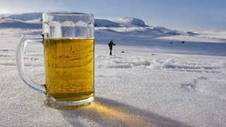 Τι θα συμβεί αν πιεις μπύρα στους -60 βαθμούς Κελσίου; [video] - Φωτογραφία 1