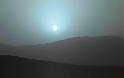 Βαθύ γαλάζιο ηλιοβασίλεμα στον Άρη από το Curiosity [video]