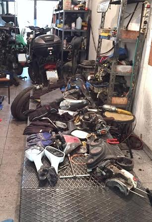 Είχαν κλέψει 145 μοτοσικλέτες από τα Village του Ρέντη! - Φωτογραφία 2
