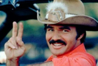 Κρίμα! Δείτε πώς έχει ΚΑΤΑΝΤΗΣΕΙ ο γοητευτικός ηθοποιός Burt Reynolds - Φωτογραφία 1