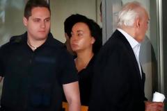 Η απίστευτη αλλαγή στην εμφάνιση της Βίκυ Σταμάτη - Εμφανίστηκε αγνώριστη στο δικαστήριο