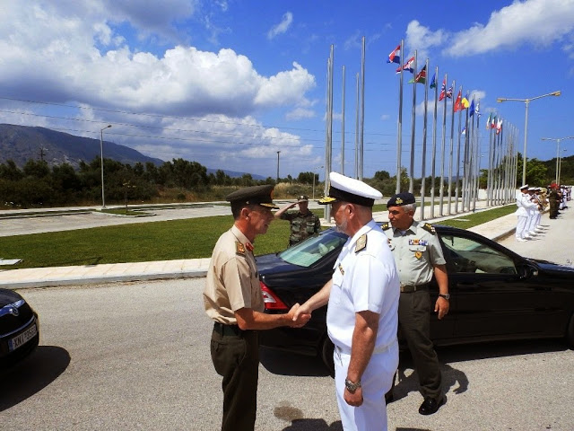 ΕΠΙΣΚΕΨΗ ΑΡΧΗΓΟΥ ΓΕΕΘΑ ΚΑΙ ΑΡΧΗΓΟΥ ΕΝΟΠΛΩΝ ΔΥΝΑΜΕΩΝ ΤHΣ ΙΡΛΑΝΔΙΑΣ ΣΤΟ ΚΕΝΑΠ - Φωτογραφία 3