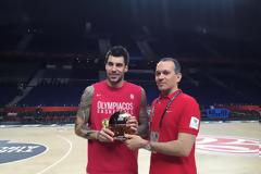 ΒΡΑΒΕΥΣΕ ΤΟΝ MVP... ΠΡΙΝΤΕΖΗ Ο Γ. ΑΓΓΕΛΟΠΟΥΛΟΣ! (PHOTOS)