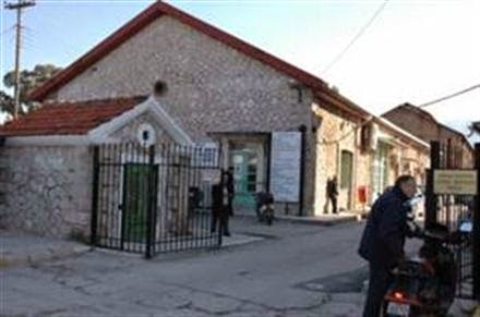 Πάτρα: Αναφορά στον Εισαγγελέα εναντίον της ΔΕΥΑΠ θα κάνουν τη Δευτέρα οι κάτοικοι της Σταματίου Βουλγάρεως - Φωτογραφία 1