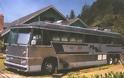 Το λεωφορείο του Έλβις Πρίσλεϊ πωλήθηκε σε δημοπρασία έναντι περίπου 270.000 δολαρίων