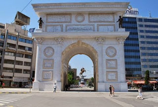 Αμερικανικό site ξεφτιλίζει τα Σκόπια - Φωτογραφία 1