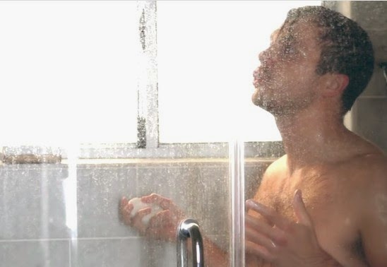 ΑΠΟΜΥΘΟΠΟΙΗΣΗ: Τα ΠΕΡΙΕΡΓΑ πράγματα που κάνουν οι άντρες όταν μένουν μόνοι τους! [video] - Φωτογραφία 1