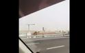 ΕΠΙΚΟ! Μόνο στο Ντουμπάι - Καμήλα το έσκασε και ο καμηλιέρης τρέχει... [video]