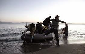 Reuters: Μετεγκατάσταση 40.000 προσφύγων από Ελλάδα και Ιταλία προτείνει η Ε.Ε. - Φωτογραφία 1