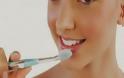 Σου τελείωσε η οδοντόκρεμα; Τέσσερα TIPS για να βουρτσίσεις τα δόντια σου και να παραμείνουν λευκά!
