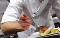 Διάσημος Έλληνας σεφ αποκαλύπτει: Απολύθηκα 18 φορές - Φωτογραφία 1