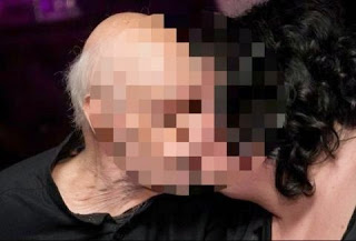 Κάλλιο αργά παρά ποτέ - Δεν πάει ο νους σου ποιος 78χρονος Έλληνας ηθοποιός παντρεύεται! [photo] - Φωτογραφία 1