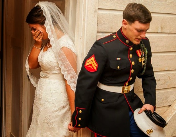 Η φωτογραφία ενός γάμου που σκόρπισε συγκίνηση στα social media... [photo] - Φωτογραφία 2