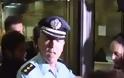 Νέοι μπελάδες για τον αστυνομικό που αντιμετώπισε την Κωνσταντοπούλου [video]