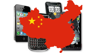 Πέφτει η Κίνα, «κλαίνε» τα smartphones! - Φωτογραφία 1