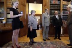 «Κι αν ανέβηκε λίγο παραπάνω το φόρεμα μου, ας με συγχωρήσουν…»
