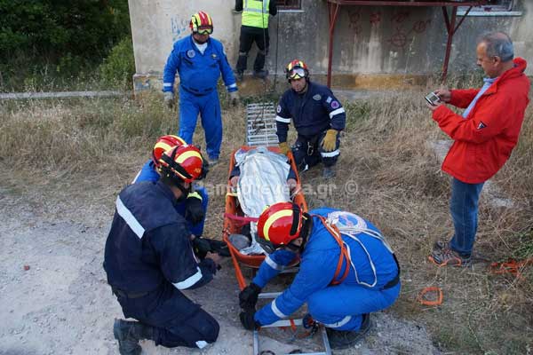 Έφεδροι καταδρομείς και πυροσβέστες σε κοινή άσκηση στην Πρέβεζα - Φωτογραφία 6