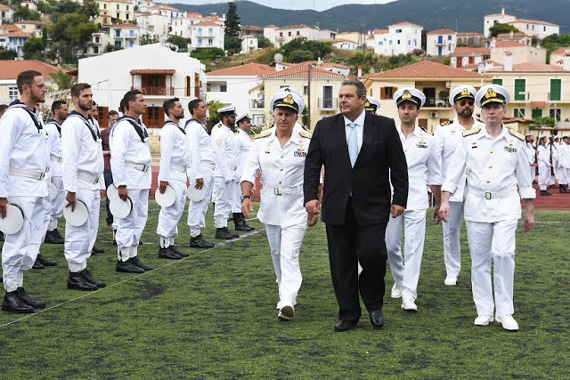 Παρουσία ΥΕΘΑ Πάνου Καμμένου στην ορκωμοσία των ναυτών της Γ’ ΕΣΣΟ 2015 στον Πόρο - Φωτογραφία 5