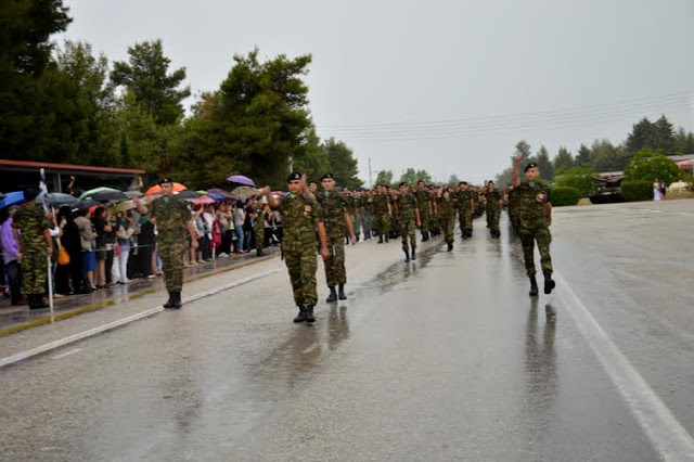 Τελετή Ορκωμοσίας Νεοσύλλεκτων Οπλιτών της 2015 Γ΄ΕΣΣΟ στο ΚΕΤΘ - Φωτογραφία 6