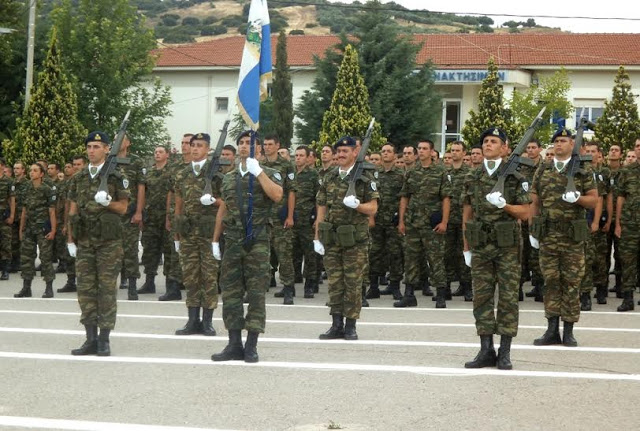 Τελετή Ορκωμοσίας Νεοσύλλεκτων Οπλιτών της 2015 Γ΄ΕΣΣΟ στο ΚΕΥΠ - Φωτογραφία 4