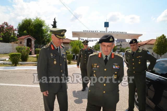 Νέες φωτό και βίντεο από την επίσκεψη του Α/ΓΕΣ στο ΚΕΥΠ - Φωτογραφία 3