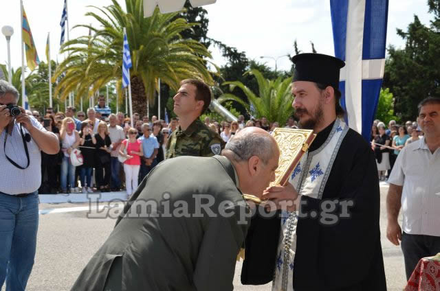 Νέες φωτό και βίντεο από την επίσκεψη του Α/ΓΕΣ στο ΚΕΥΠ - Φωτογραφία 8