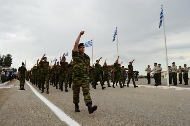 Τελετή Ορκωμοσίας Νεοσύλλεκτων Οπλιτών της 2015 Γ΄ΕΣΣΟ στο ΚΕΠΒ - Φωτογραφία 4