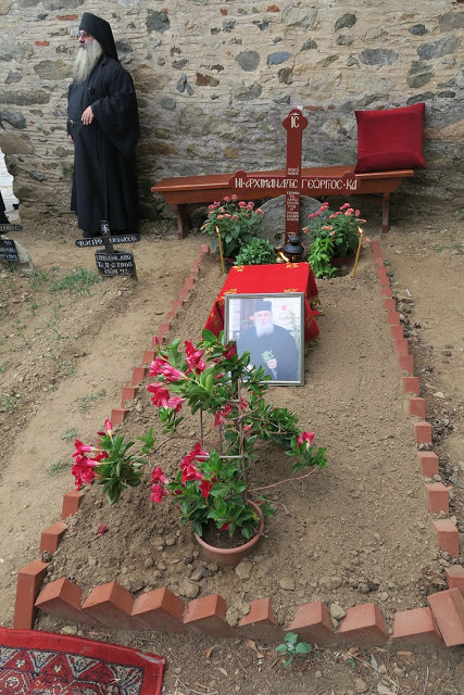 6575 - Το ετήσιο μνημόσυνο του Γέροντα Γεωργίου Γρηγοριάτη στο Άγιο Όρος (βίντεο-φωτογραφίες) - Φωτογραφία 10