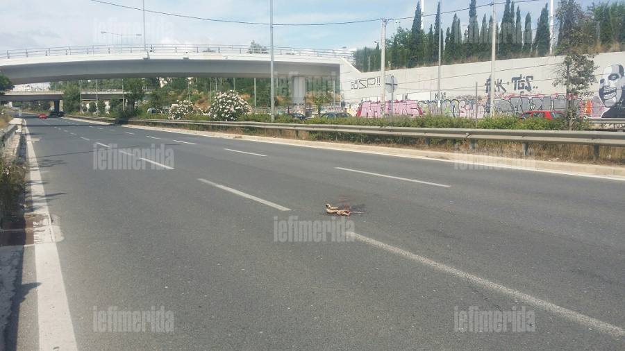 Απίστευτο: Δεν πίστευαν στα μάτια τους οι οδηγοί με αυτό που αντίκρισαν στην Λ. Βεΐκου [photos] - Φωτογραφία 3