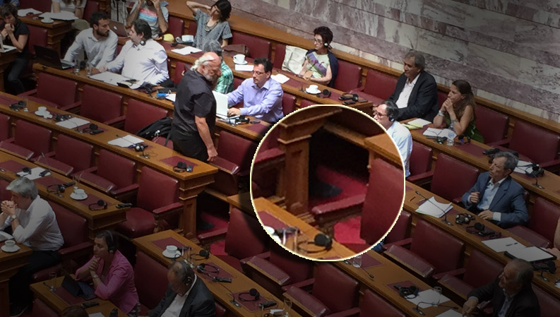 Σαν στο σπίτι σας Κύριε: Δείτε πως κυκλοφορούσε το δεξί χέρι της Κωνσταντοπούλου στη Βουλή... [photos] - Φωτογραφία 2