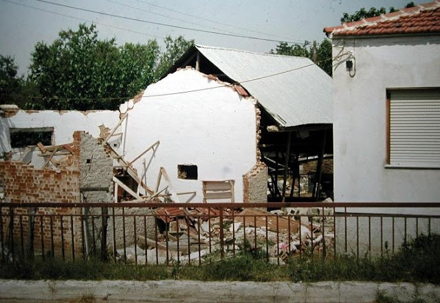 Δείτε σπάνιες εικόνες από τον καταστροφικό σεισμό του 1978 που συγκλόνισε τη Θεσσαλονίκη... [photos] - Φωτογραφία 2