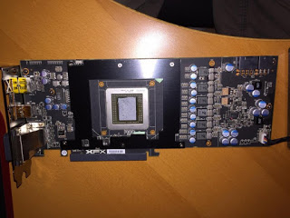 Teardown της XFX Radeon R9 390X (GPU-Z inside) - Φωτογραφία 1