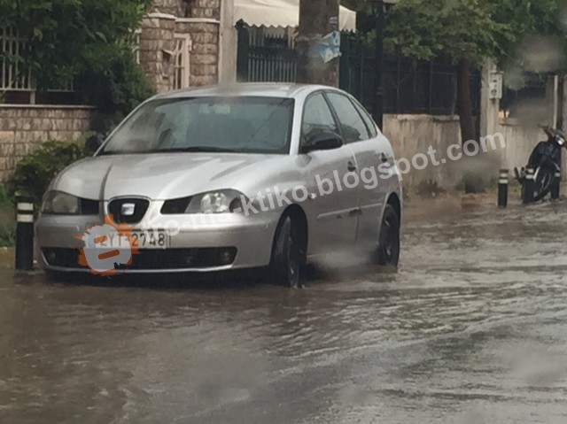 Απίστευτες φωτογραφίες αναγνώστη από το μπουρίνι της Αττικής νωρίτερα... - Φωτογραφία 5