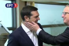 Το… πείραγμα του Γιούνκερ στον Τσίπρα