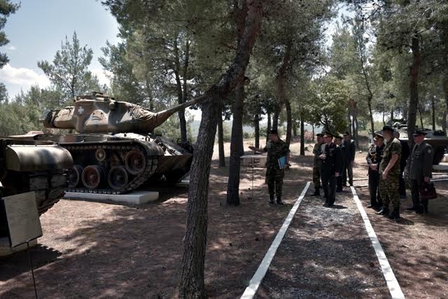 Επίσκεψη Τούρκων Αξιωματικών στο ΓΕΣ - Φωτογραφία 4